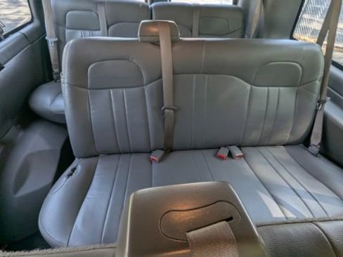 Used 2017 Chevrolet Express 3500 LT w/ LT Preferred Equipment Group RWD image 19