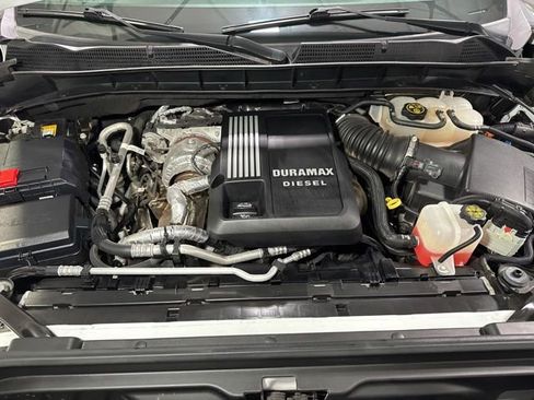 Used 2022 GMC Sierra 1500 AT4 w/ AT4 Premium Package AWD/4WD image 10