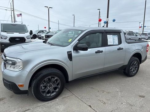 Used 2024 Ford Maverick XLT w/ XLT Luxury Package image 3