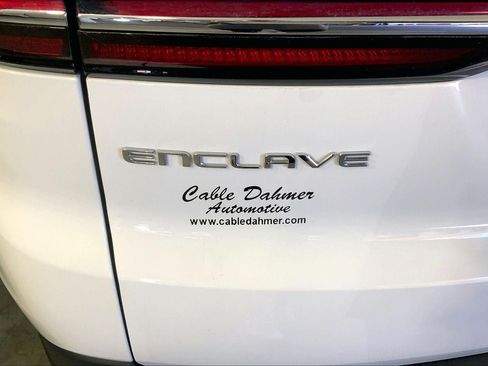 Used 2025 Buick Enclave Preferred FWD image 40