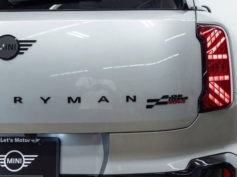 Used 2025 MINI Cooper Countryman John Cooper Works w/ Comfort Package Max image 25