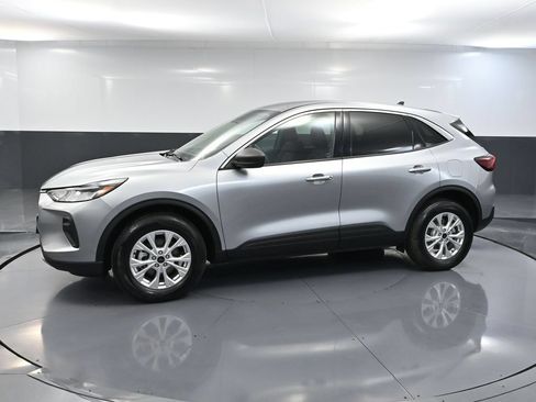 Used 2024 Ford Escape Active AWD/4WD image 11