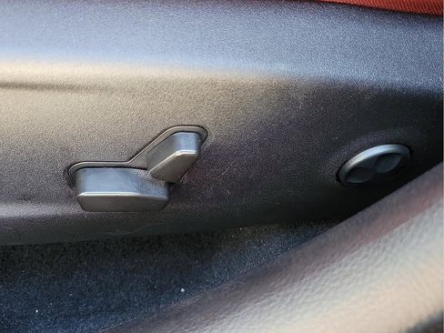 Used 2022 Dodge Charger SRT Hellcat image 13