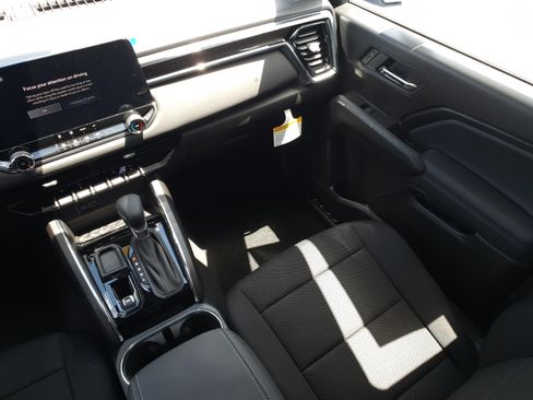 New 2025 GMC Canyon Elevation image 14