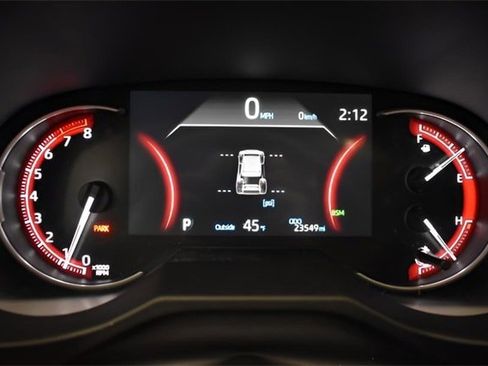 Used 2025 Toyota RAV4 XLE image 28