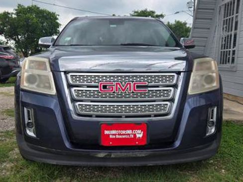Used 2014 GMC Terrain SLT w/ Chrome Appearance Package FWD image 3