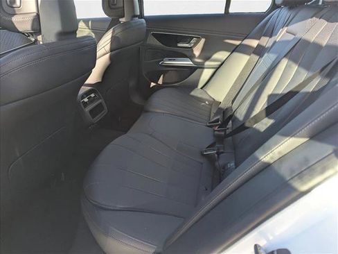 New 2026 Mercedes-Benz E 350 4MATIC Sedan image 13