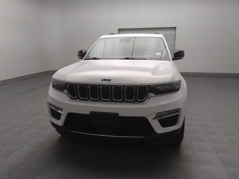 Used 2022 Jeep Grand Cherokee Limited 4xe w/ Luxury Tech Group II AWD/4WD image 15