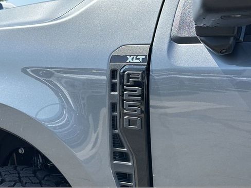 New 2026 Ford F250 XLT w/ XLT Premium Package image 40