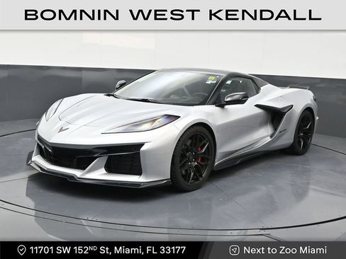 Used 2026 Chevrolet Corvette Z06 w/ Stealth Interior Trim Package RWD image 1