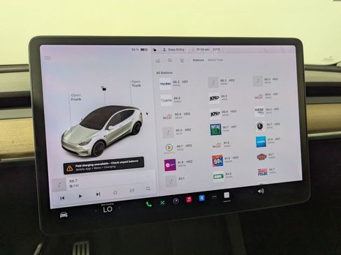 Used 2022 Tesla Model Y Performance image 16