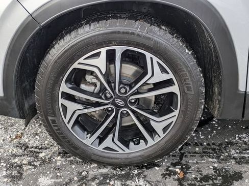 Used 2019 Hyundai Santa Fe AWD image 38