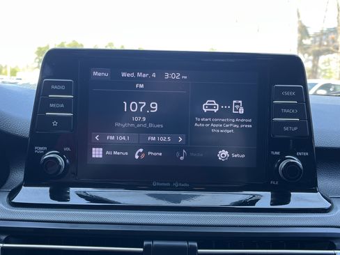 Used 2023 Kia Seltos LX image 6