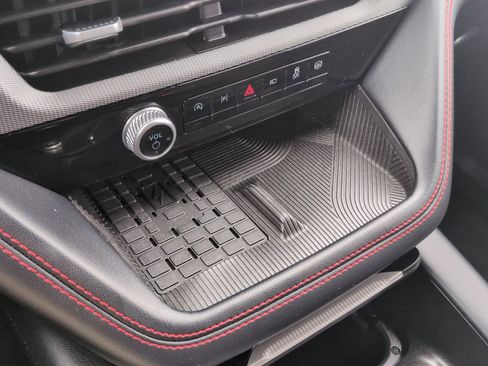 Used 2025 Ford Explorer ST RWD image 23