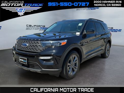 Used 2023 Ford Explorer XLT w/ Equipment Group 202A AWD/4WD image 1