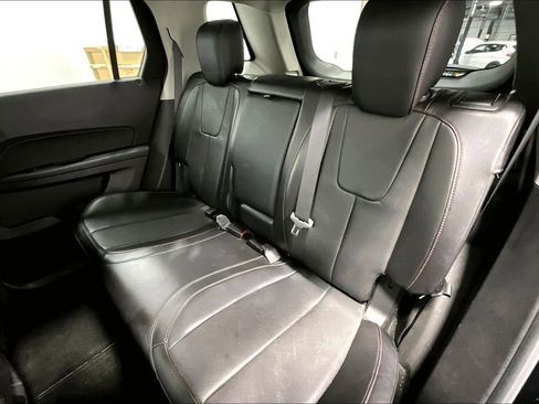 Used 2015 GMC Terrain SLT image 32