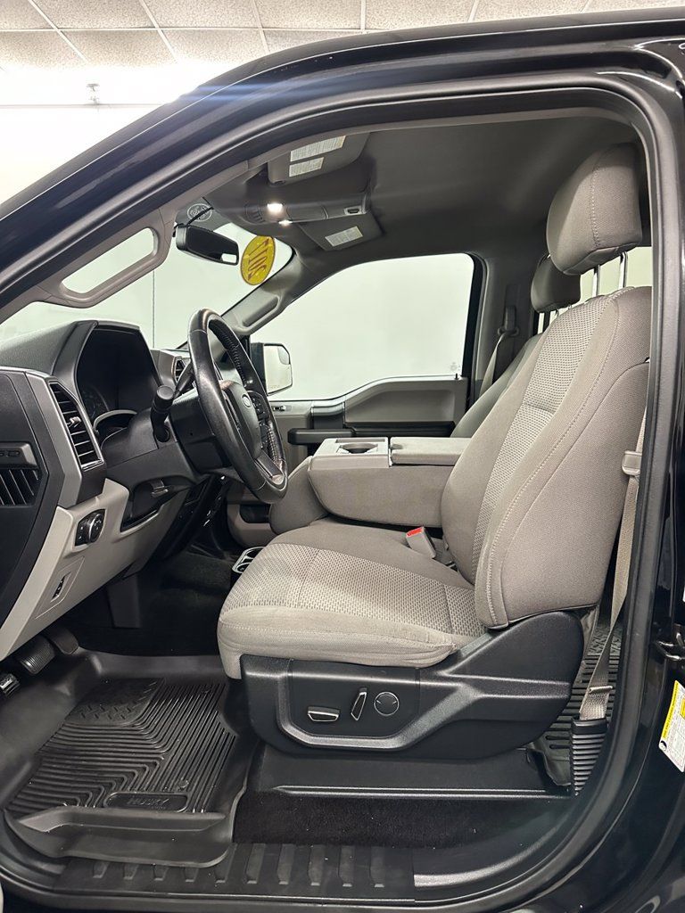 Used 2017 Ford F150 XLT w/ Equipment Group 302A Luxury AWD/4WD image 12