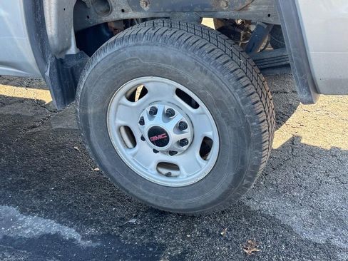 Used 2016 GMC Sierra 2500 4x4 Crew Cab w/ Sierra Convenience Package image 5