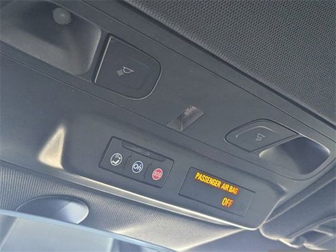 Used 2021 Chevrolet Camaro LT w/ 1LE Track Performance Package image 30