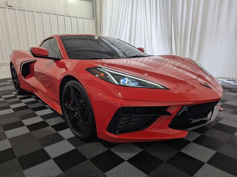Used 2020 Chevrolet Corvette Stingray Preferred Conv w/ 2LT Preferred Equipment Group RWD image 7