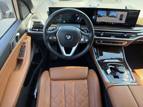 Used 2024 BMW X5 xDrive40i w/ Premium Package AWD/4WD image 28