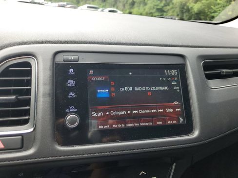 Used 2020 Honda HR-V EX image 21