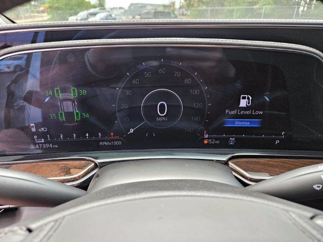 Certified 2023 Cadillac Escalade ESV Sport Platinum w/ LPO, ONYX Package AWD/4WD image 28