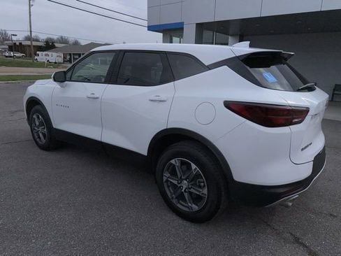 Used 2025 Chevrolet Blazer LT image 17