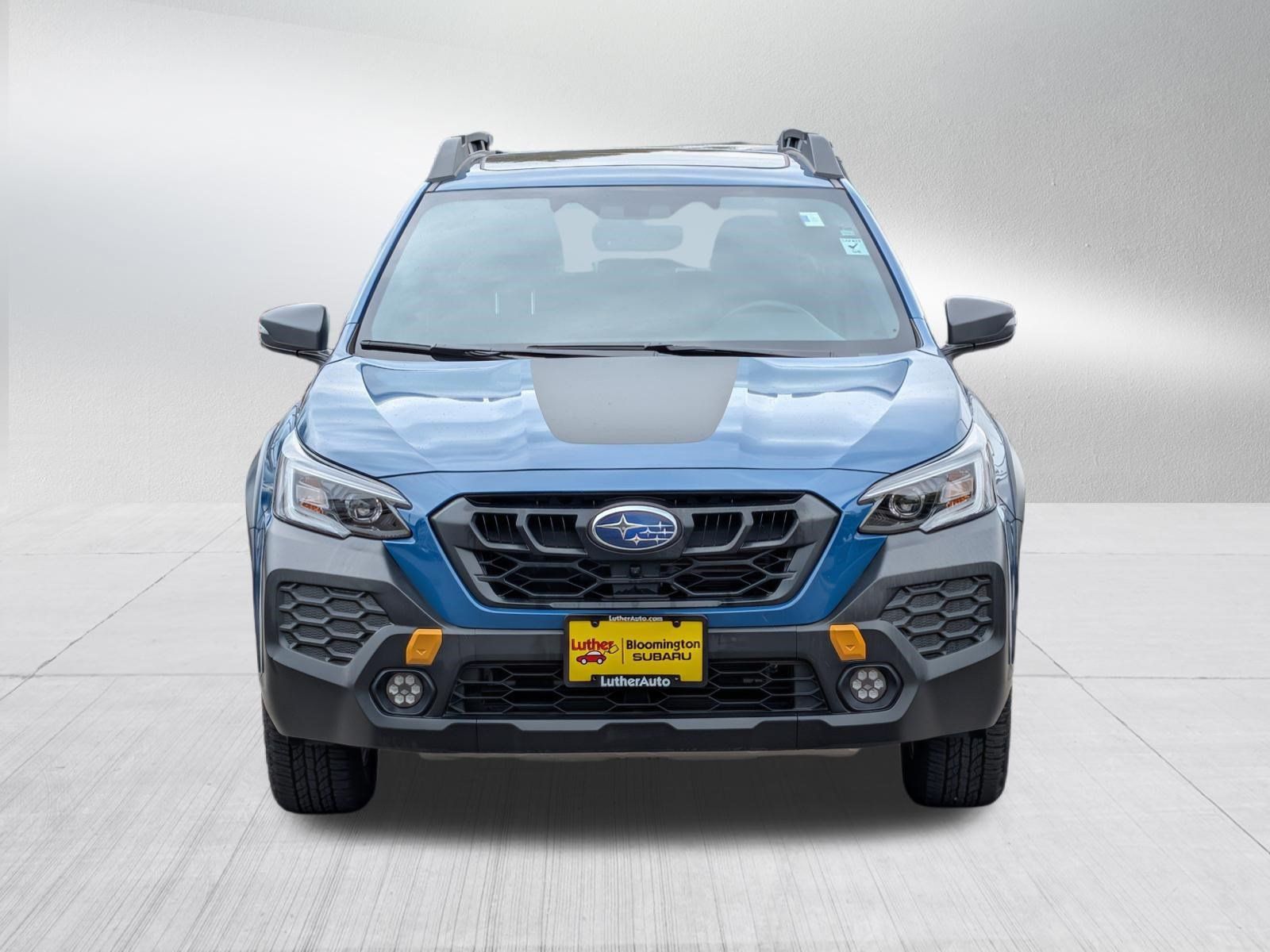 Used 2025 Subaru Outback Wilderness w/ Wilderness Package AWD/4WD image 2