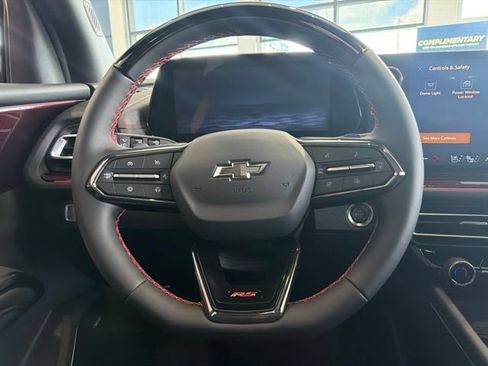 New 2026 Chevrolet Traverse RS w/ LPO, Floor Liner Package AWD/4WD image 17