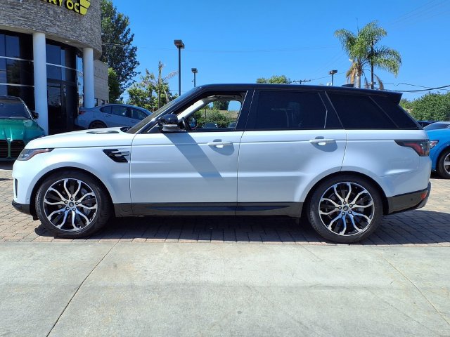 Used 2018 Land Rover Range Rover Sport HSE AWD/4WD image 3