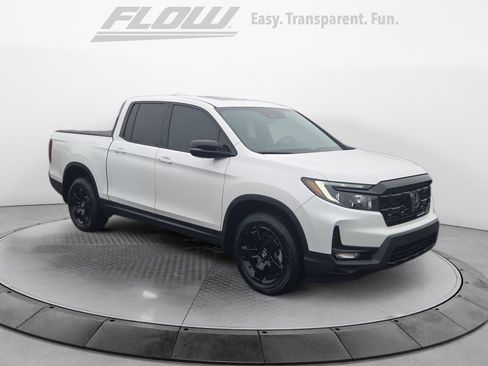 Certified 2024 Honda Ridgeline Black Edition image 1