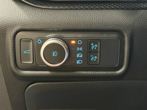 Used 2022 Ford Explorer ST w/ ST Street Pack AWD/4WD image 18