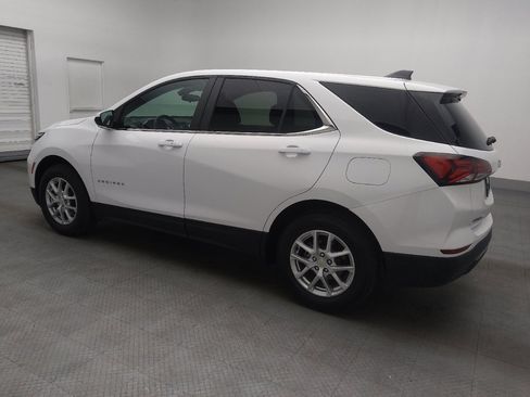 Used 2023 Chevrolet Equinox LT w/ Driver Convenience Package image 3