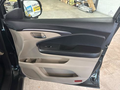 Used 2017 Honda Pilot EX-L image 60