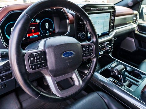 Used 2022 Ford F150 Lariat AWD/4WD image 8