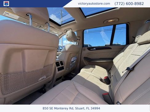 Used 2013 Mercedes-Benz GL 450 4MATIC image 30
