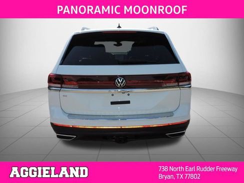 Used 2025 Volkswagen Atlas SE FWD image 5