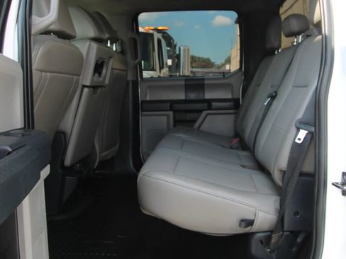 Used 2022 Ford F350 XL w/ Power Equipment Group AWD/4WD image 11