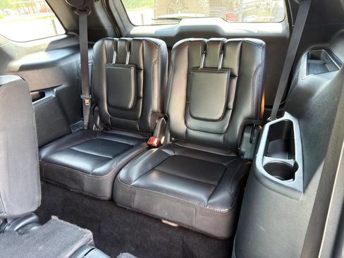 Used 2019 Ford Explorer Sport AWD/4WD image 22