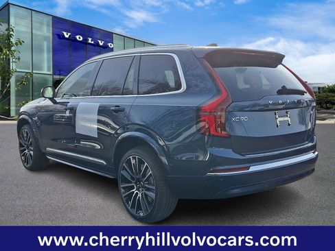 New 2026 Volvo XC90 B6 Plus w/ Protection Package Premier image 3
