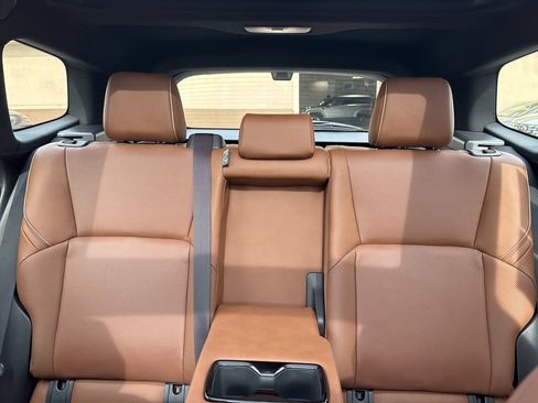 Used 2025 Toyota Crown Signia w/ Advanced Technology Package AWD/4WD image 30