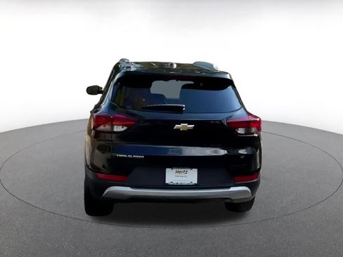 Used 2025 Chevrolet TrailBlazer LT image 12