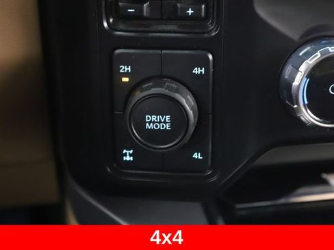 Used 2024 Ford F250 Lariat w/ Lariat Ultimate Package AWD/4WD image 23