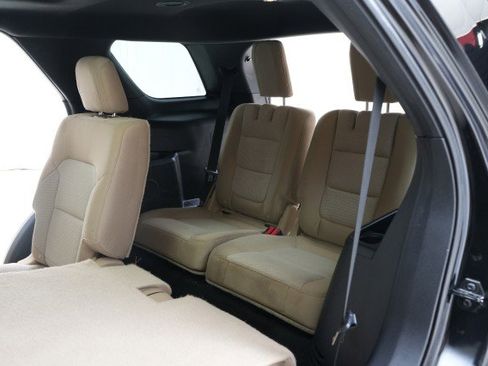 Used 2017 Ford Explorer XLT w/ Equipment Group 201A image 61