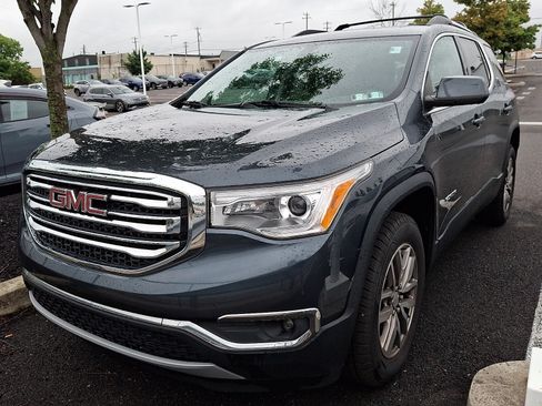 Used 2019 GMC Acadia SLE AWD/4WD image 2