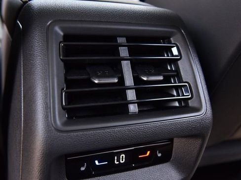 New 2026 Volkswagen Tiguan SEL R-Line AWD/4WD image 22