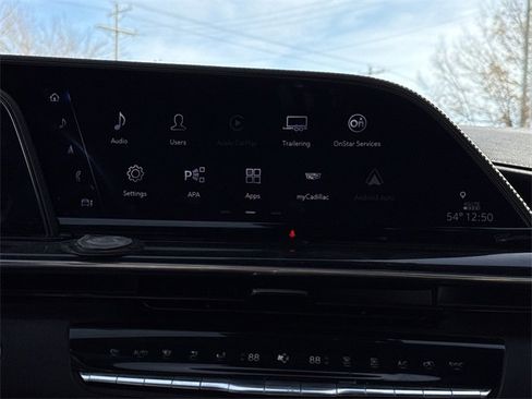 Used 2023 Cadillac Escalade ESV Premium Luxury w/ LPO, Radiant Package image 29