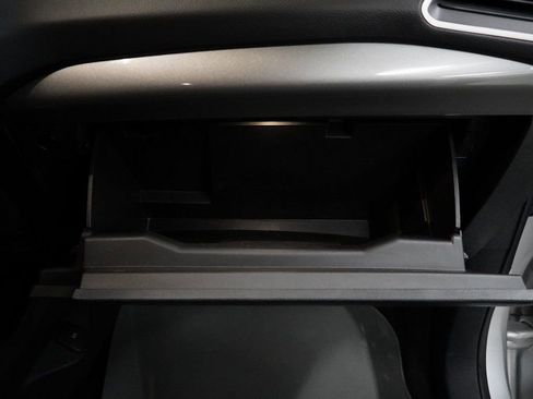 Used 2019 Ford Edge SEL image 30