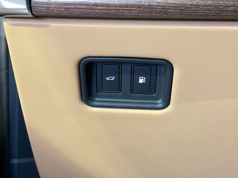 New 2026 Land Rover Range Rover SE AWD/4WD image 34